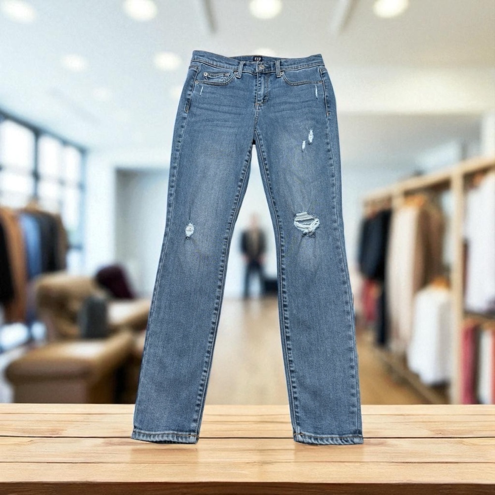 GAP, Denim Women’s 27 Regular Distressed Straight Leg Jeans, Blue